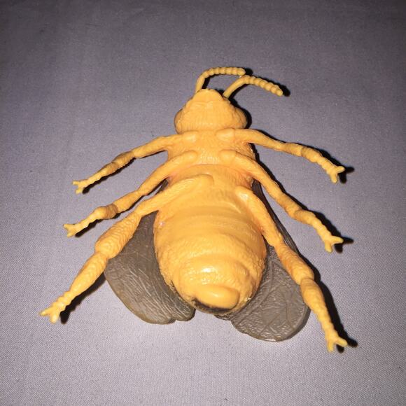 Toy Honeybee Bumblebee Honey Bumble Bee Greenbrier International Wild Creatures - Picture 6 of 10